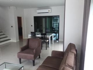 For Sale and Rent Bangkok House Setthasiri Krungthep Kreetha Hua Mak Bang Kapi