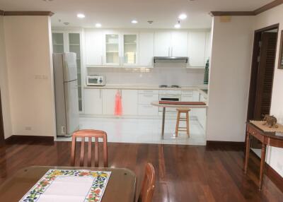 For Rent Bangkok Condo Baan Suanpetch Sukhumvit 39 BTS Phrom Phong Watthana