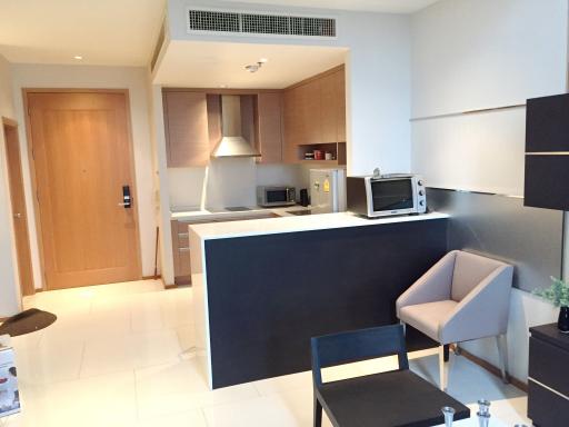 For Rent Bangkok Condo Emporio Place Sukhumvit 24 BTS Phrom Phong Khlong Toei