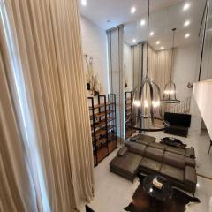 For Rent Bangkok Condo Emporio Place Sukhumvit 24 BTS Phrom Phong Khlong Toei