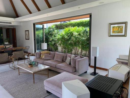 Resale 3 Bedrooms Anchan villa