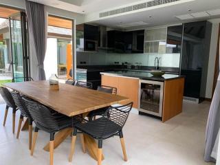 Resale 3 Bedrooms Anchan villa