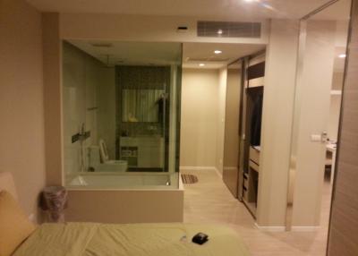 For Sale and Rent Bangkok Condo The Room 21 Sukhumvit 21 BTS Asok MRT Sukhumvit Watthana