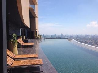 For Sale and Rent Bangkok Condo Lumpini 24 Sukhumvit 24 BTS Phrom Phong Khlong Toei