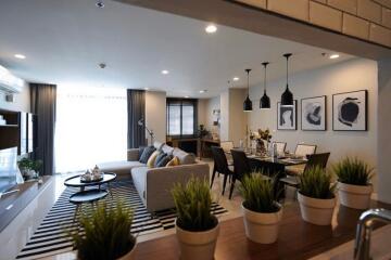 For Rent Bangkok Condo Master Centrium Sukhumvit 19 BTS Asok MRT Sukhumvit Watthana