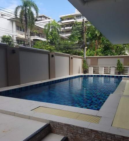 For Rent Bangkok Apartment Sukhumvit BTS Asok Khlong Toei