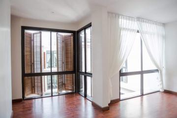 For Rent Bangkok House Sukhumvit 24 BTS Phrom Phong Khlong Toei