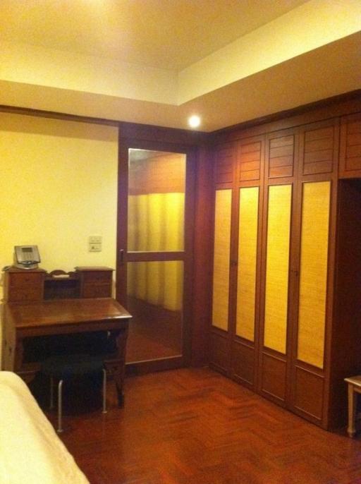 For Sale and Rent Bangkok Town House Sukhumvit 49 in Thonglor Watthana