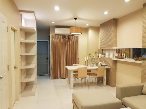 For Rent Bangkok Town House Sukhumvit BTS Bang Chak Phra Khanong