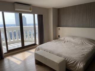 For Rent Bangkok Condo State Tower Charoen krung BTS Saphan Taksin Bang Kho Laem