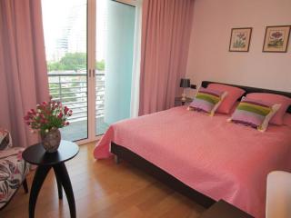 For Rent Bangkok Condo Le Monaco Phahon Yothin BTS Ari Phaya Thai