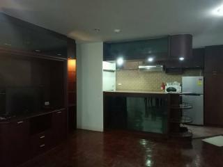 For Rent Bangkok Condo Tai Ping Tower Sukhumvit 63 BTS Ekkamai Watthana