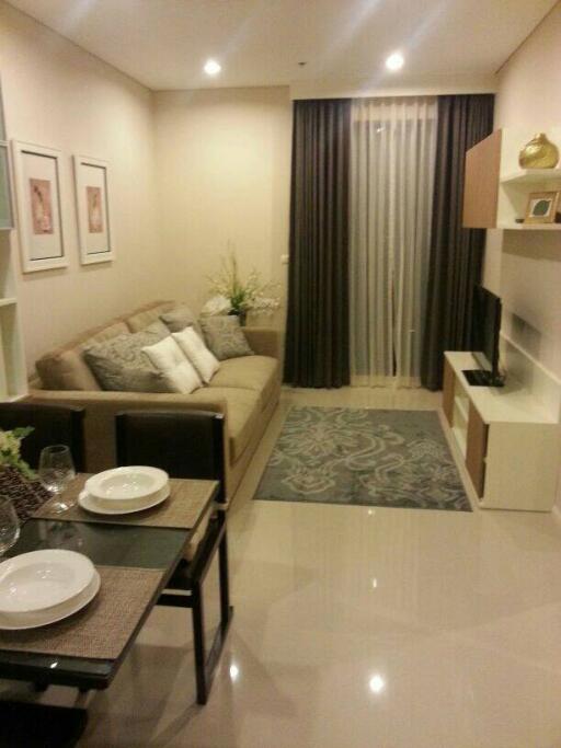 For Rent Bangkok Condo Villa Asoke New Petchaburi BTS Asok MRT Phetchaburi Ratchathewi