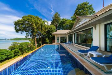 Seaview 4 Bedrooms private pool villa in Ao Por