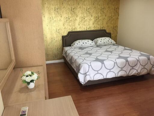 For Rent Bangkok Condo Lumpini Suite Sukhumvit 41 BTS Phrom Phong Watthana