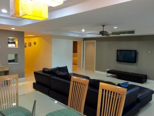 For Rent Bangkok Condo Royal Castle Sukhumvit 39 BTS Phrom Phong Watthana