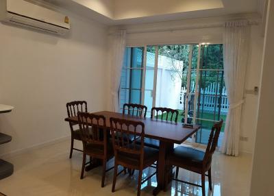For Rent Bangkok Town House Fantasia Villa Sukhumvit Road BTS Bearing