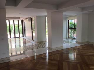 For Rent House Yen Akat Road BTS Chong Nonsi MRT Lumphini Sathorn