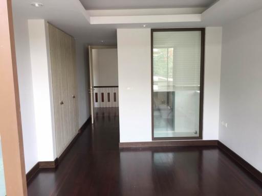 For Rent House Yen Akat Road BTS Chong Nonsi MRT Lumphini Sathorn