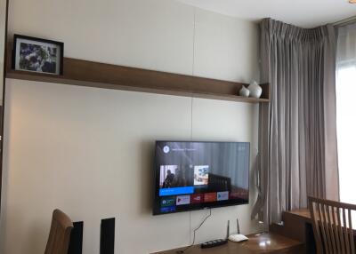 For Rent Bangkok Condo Emporio Place Sukhumvit 24 BTS Phrom Phong Khlong Toei