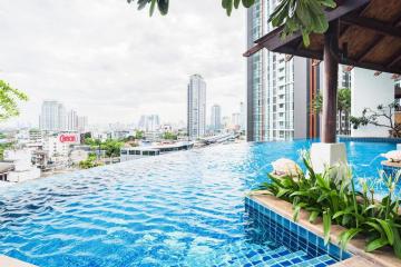 For Sale and Rent Bangkok Condo Sky Walk Sukhumvit 69/1 BTS Phra Khanong Watthana