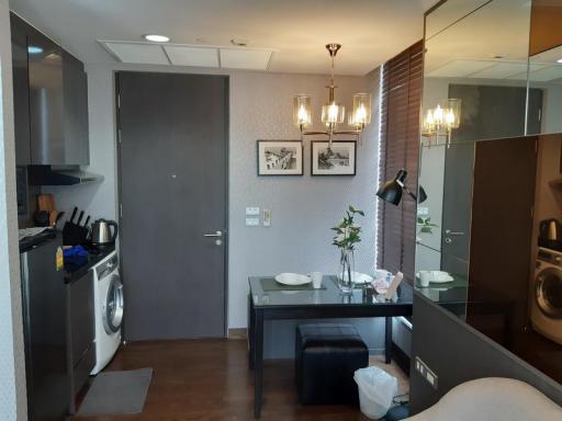 For Rent Bangkok Condo Lumpini 24 Sukhumvit 24 BTS Phrom Phong