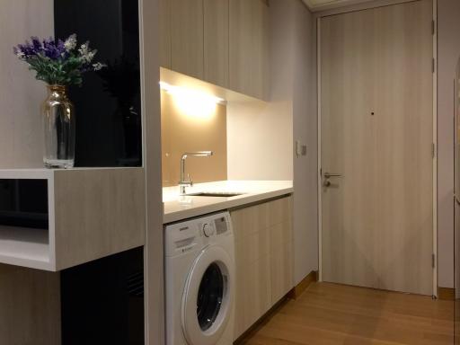 For Rent Bangkok Condo Lumpini 24 Sukhumvit 24 BTS Phrom Phong Khlong Toei