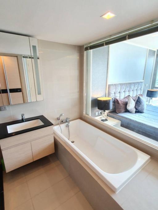 For Rent Bangkok Condo VIA 49 Sukhumvit 49 BTS Thong Lo Watthana