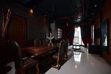 For Sale and Rent Bangkok Condo Aguston Sukhumvit 22 BTS Phrom Phong Khlong Toei