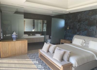 Luxury 4 bedrooms villa for sale