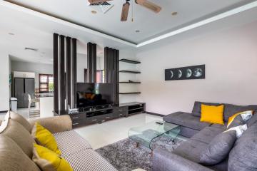 Spacious 4 bedrooms with private pool near BISP