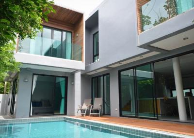 Investment - 3 bedrooms pool villa for sale in Choeng Thale