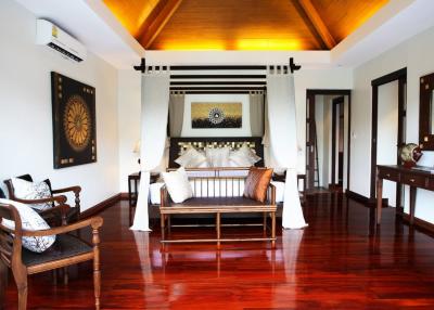 Luxury Private Pool Villa With 4 Bedrooms In Rawai