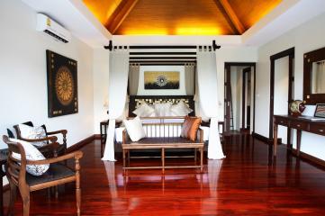 Luxury Private Pool Villa With 4 Bedrooms In Rawai