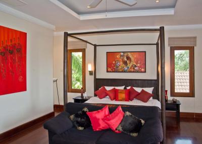Private Pool Villa With 6 Bedrooms For Sale In Choeng Thale