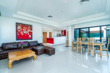 Resale Penthouse Private Pool With 3 Bedrooms In Surin