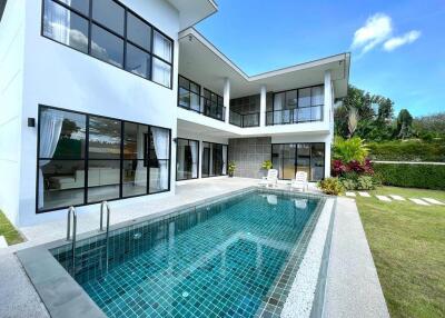 Modern 3 bedrooms with private pool for sale