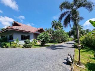 Resale Private Pool Villa With 3 Bedrooms In Rawai