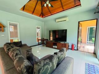 3 bedrooms pool villa near British international school Phuket, Koh Kaew