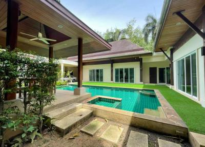 3 bedrooms pool villa near British international school Phuket, Koh Kaew