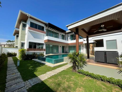Grand Luxury 3 bedrooms private pool villa for sale, Chalong Miracle, Phuket