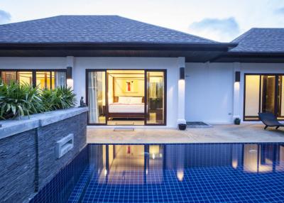 Luxury 4 bedrooms villa with Private Pool near Beaches in Rawai, Phuket