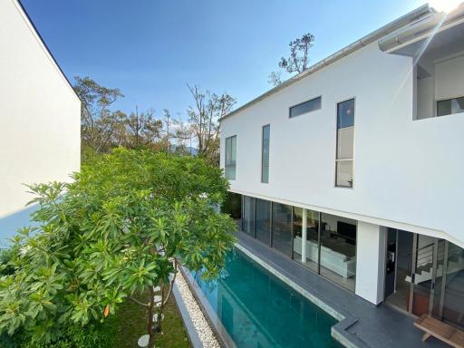 4 Bedroom Villa with Private Pool in Wallaya, Choeng Thale, Phuket