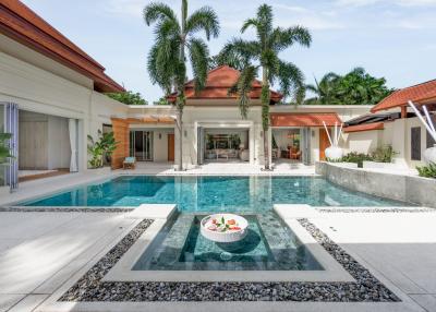 Luxurious 5 Bedroom Villa for Sale in Sai Taan, Phuket