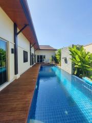 Luxurious 4bedroom Villa for Resale in Nai Harn, Phuket