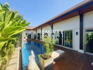 Luxurious 4bedroom Villa for Resale in Nai Harn, Phuket