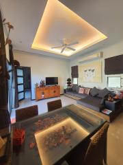 Luxurious 4bedroom Villa for Resale in Nai Harn, Phuket