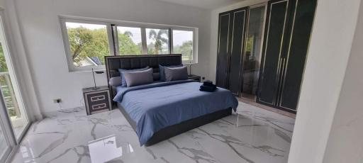 Spacious 3-Bedroom Villa with Private Pool in Rawai!