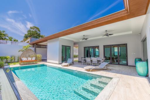 3BR Villa with Pool & Parking in Pasak Choeng Thale, Phuket!