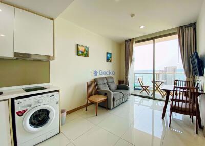 1 Bedroom Condo in The Riviera Wong Amat Beach Wongamat C008492